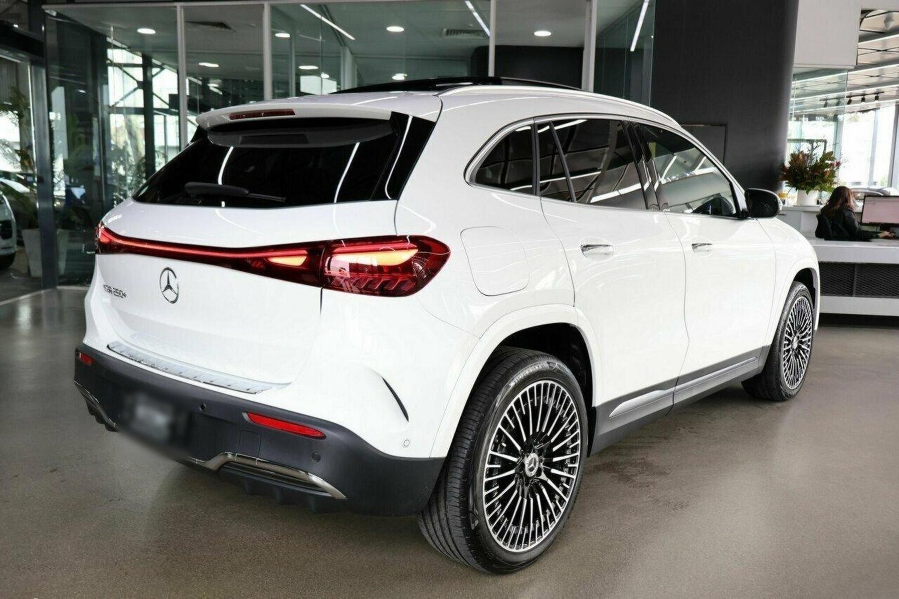 Mercedes-Benz EQA Model